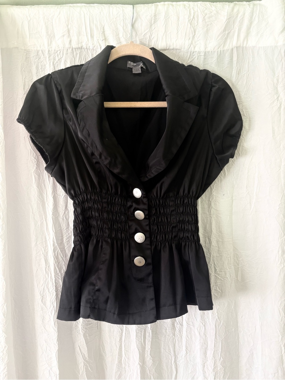Black Ruched Waist Short Sleeve Button-Front Top